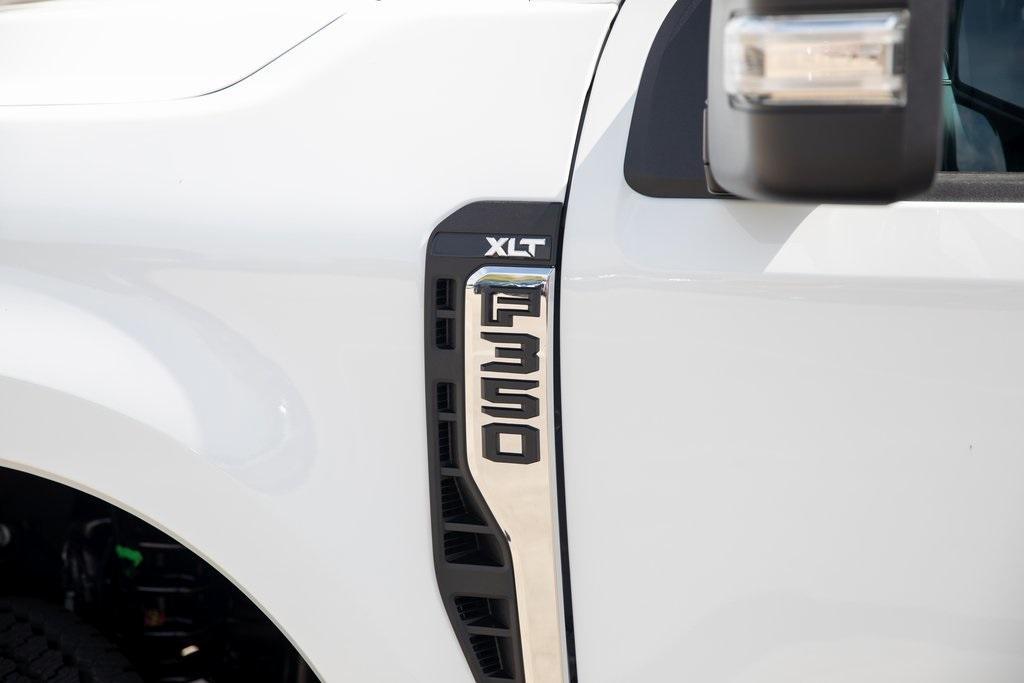 new 2025 Ford F-350 car, priced at $57,111