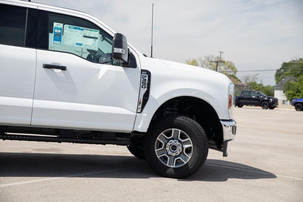 new 2025 Ford F-350 car, priced at $57,111