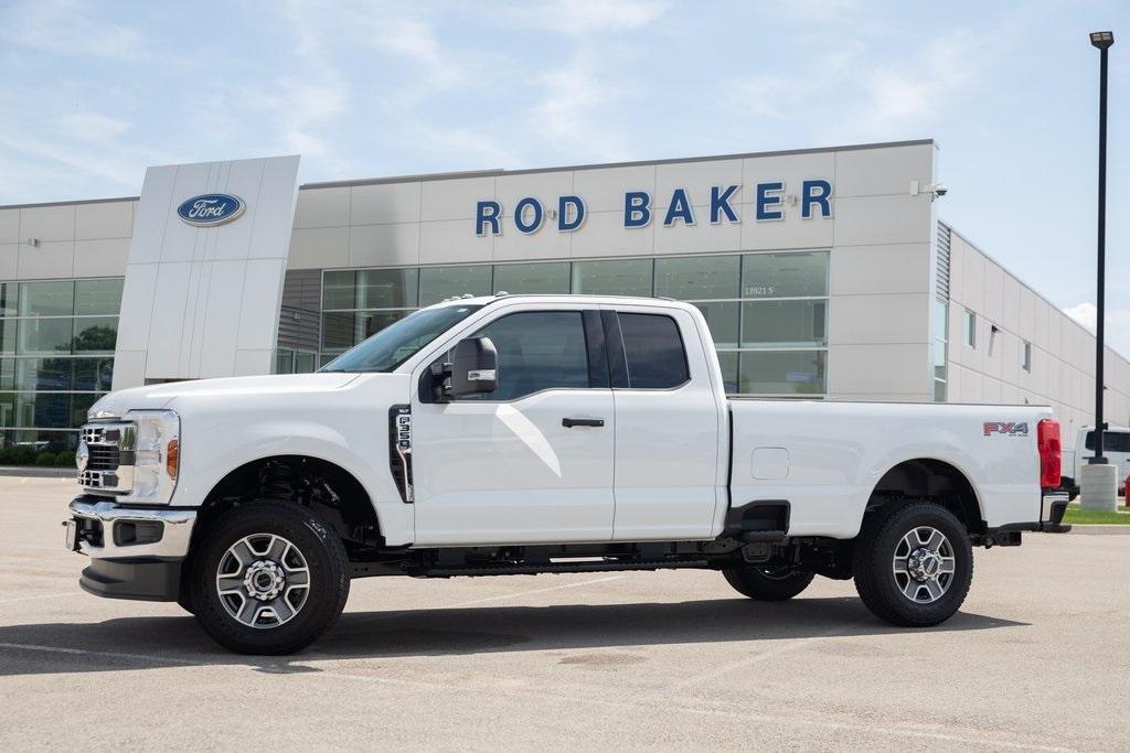 new 2025 Ford F-350 car, priced at $57,111