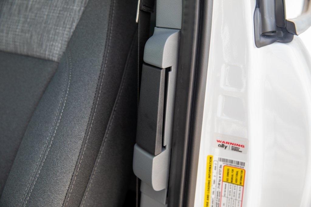 new 2025 Ford F-350 car, priced at $57,111