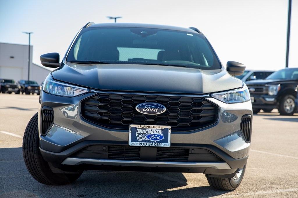 new 2025 Ford Escape car, priced at $31,611