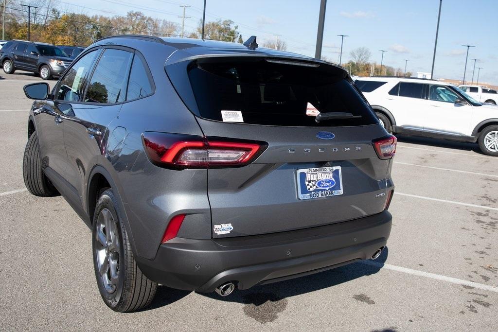 new 2025 Ford Escape car, priced at $31,611