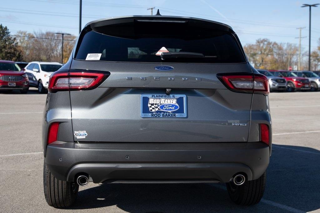 new 2025 Ford Escape car, priced at $31,611