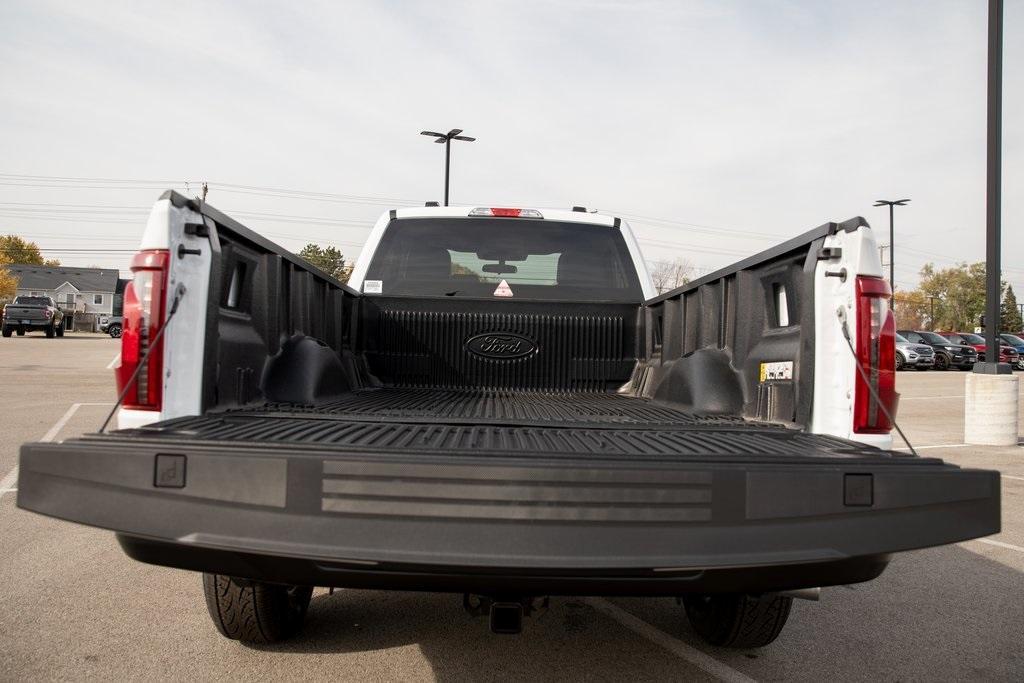 new 2024 Ford F-150 car, priced at $40,204