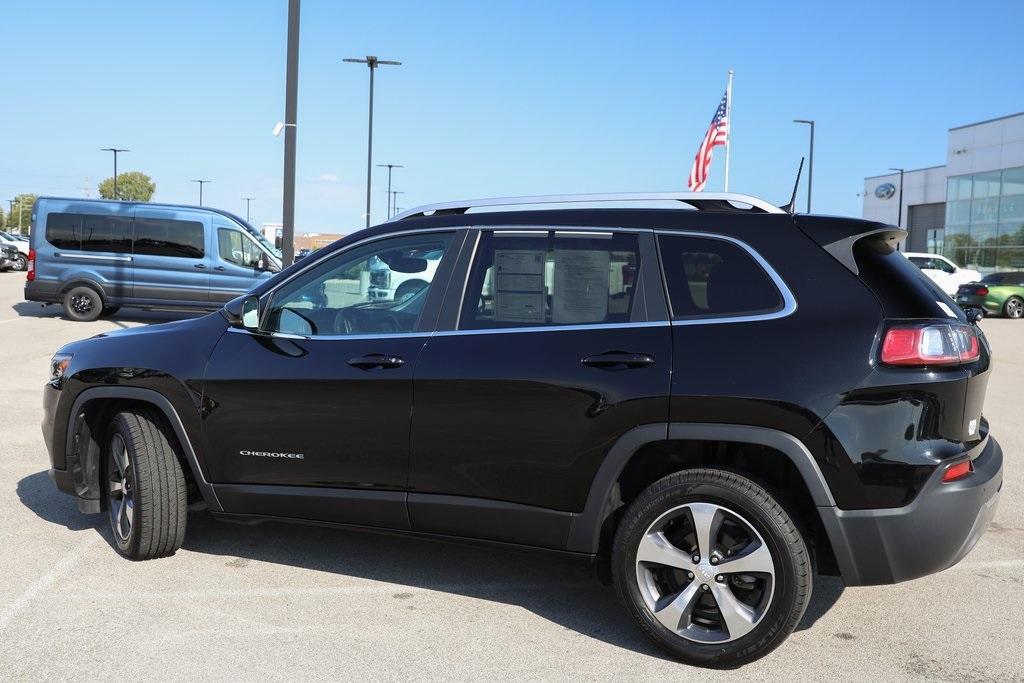 used 2019 Jeep Cherokee car, priced at $15,409