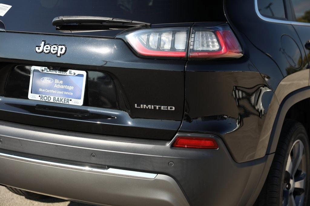 used 2019 Jeep Cherokee car, priced at $15,409