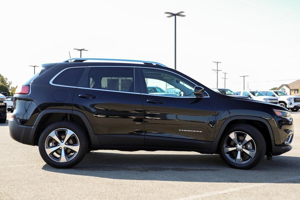 used 2019 Jeep Cherokee car, priced at $15,409