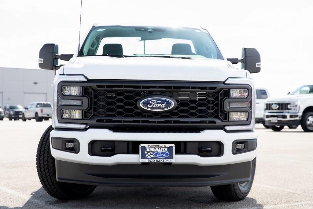 new 2025 Ford F-350 car, priced at $54,935