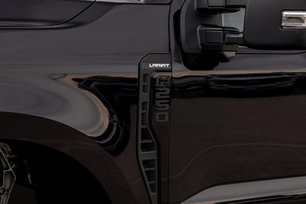 new 2025 Ford F-250 car, priced at $87,334