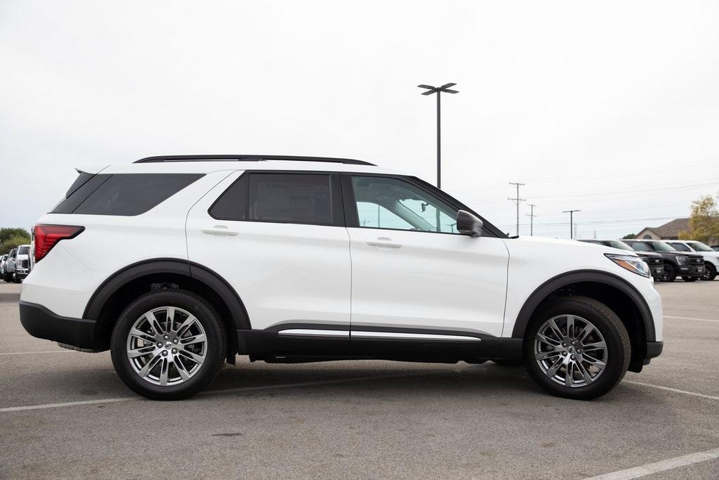 new 2025 Ford Explorer car, priced at $46,265