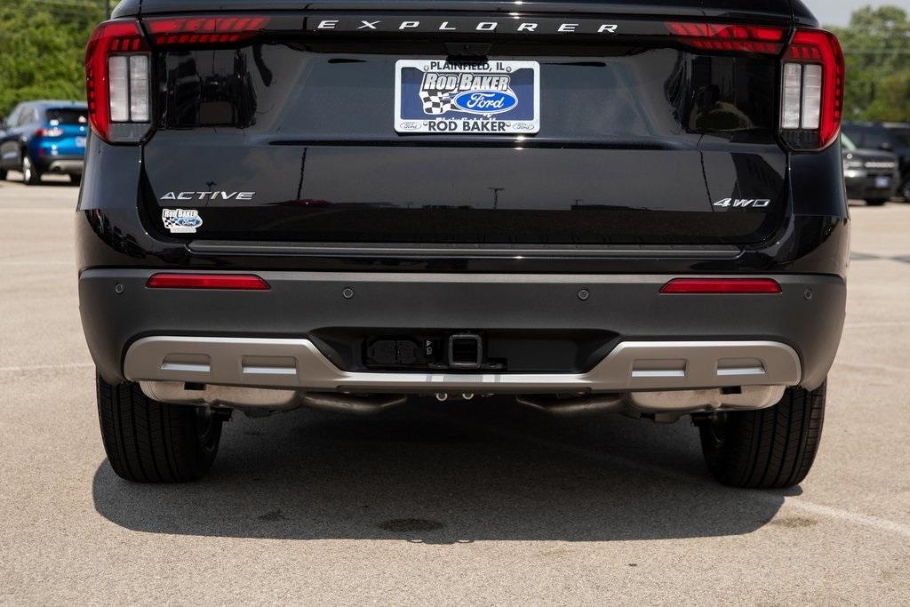 new 2025 Ford Explorer car, priced at $47,462