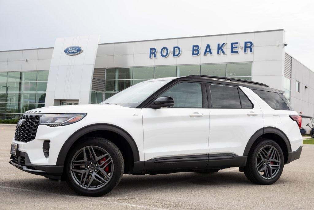 used 2025 Ford Explorer car, priced at $47,773