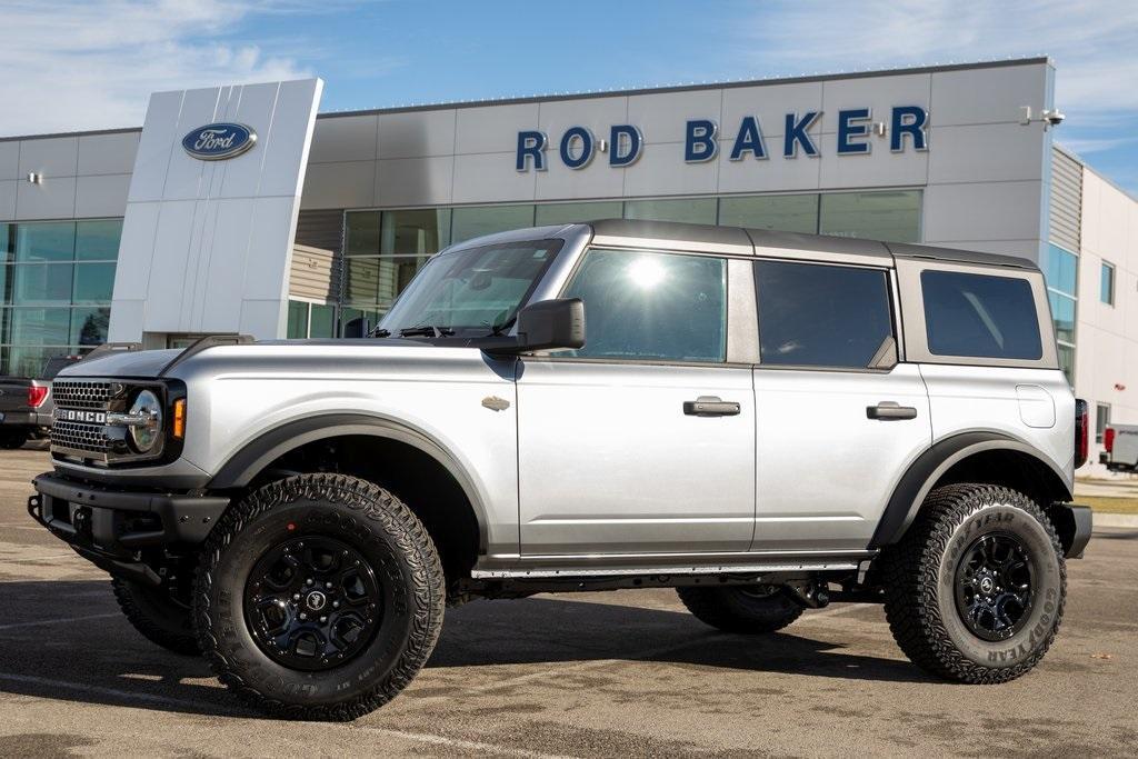 new 2024 Ford Bronco car, priced at $58,081