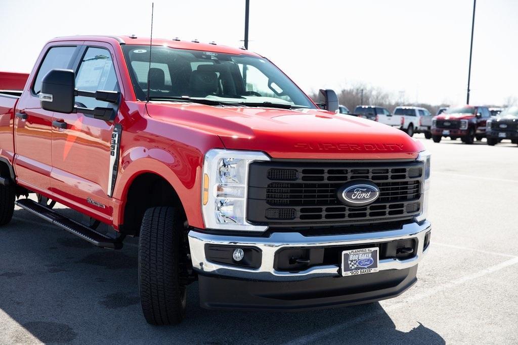 new 2025 Ford F-350 car, priced at $66,379