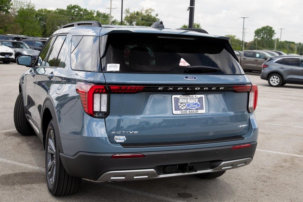 new 2025 Ford Explorer car, priced at $47,950