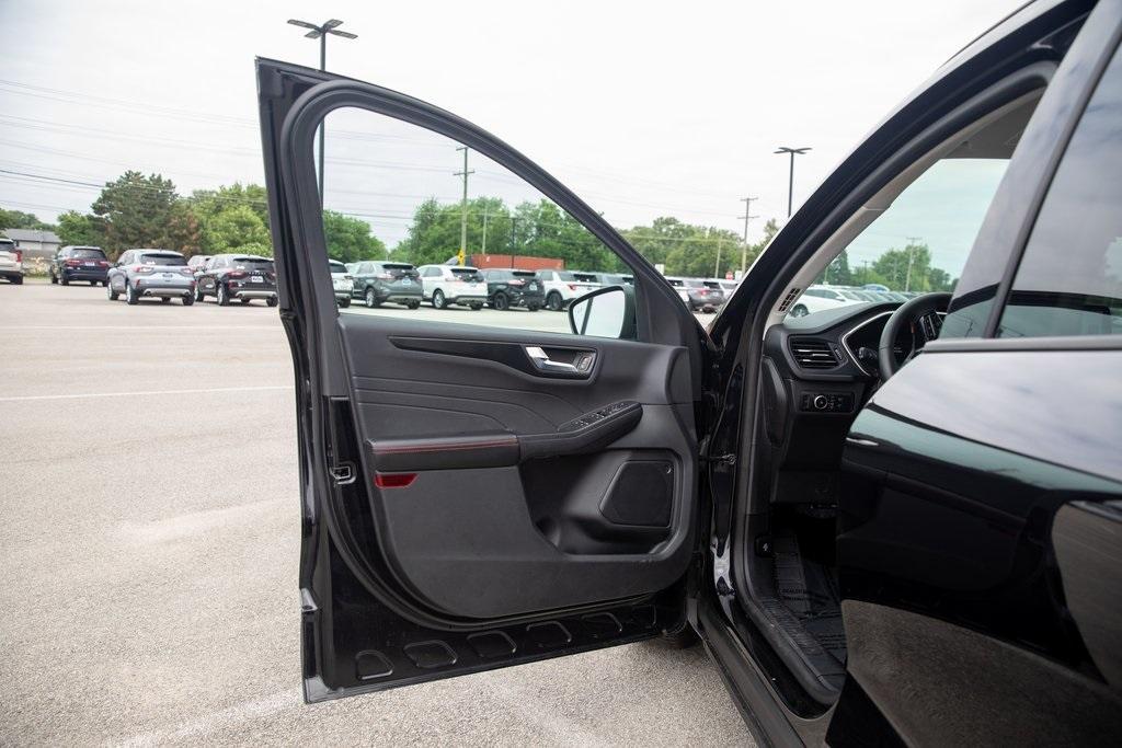 used 2022 Ford Escape car, priced at $23,959