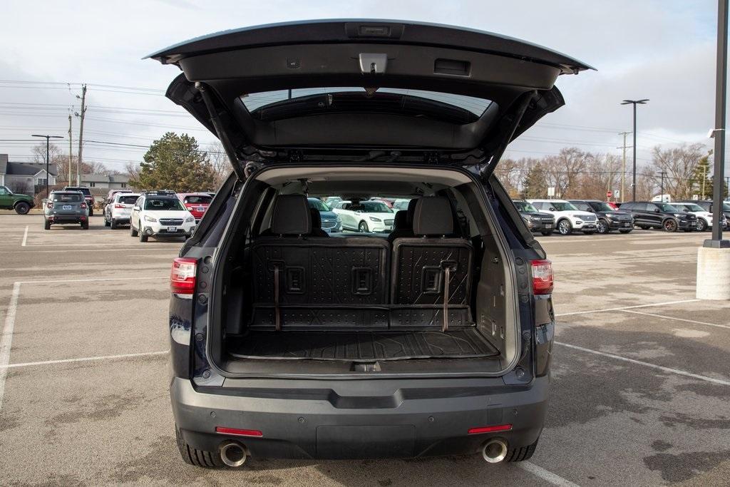 used 2020 Chevrolet Traverse car, priced at $22,987