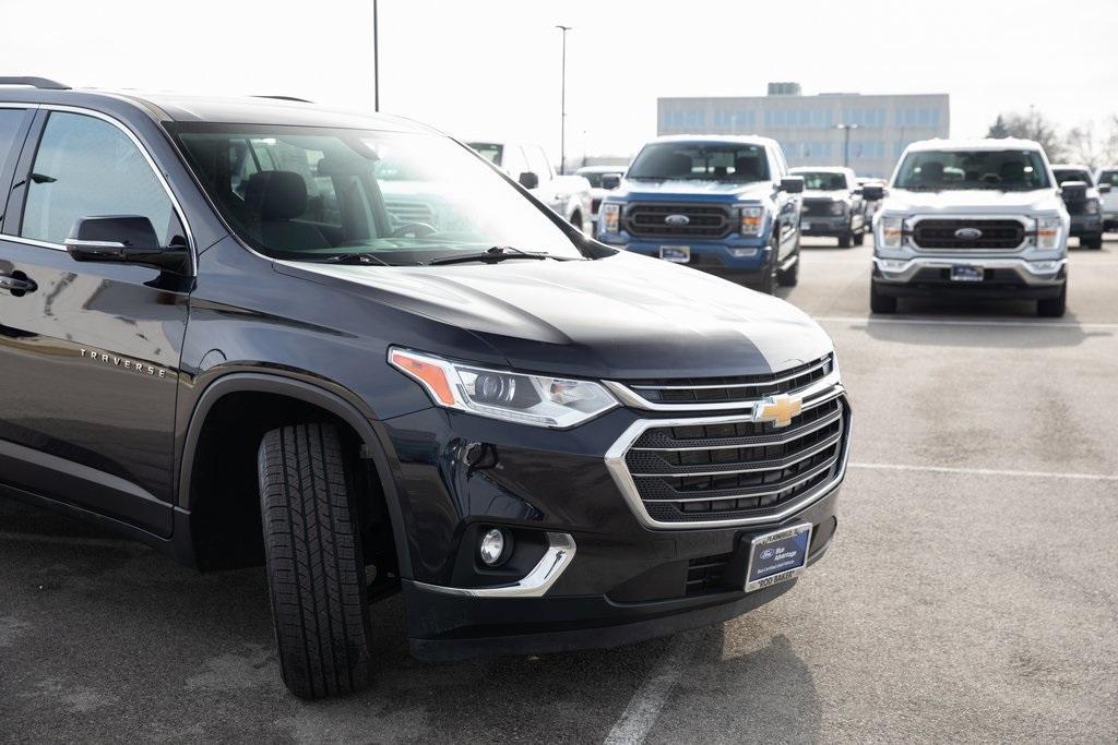 used 2020 Chevrolet Traverse car, priced at $22,987