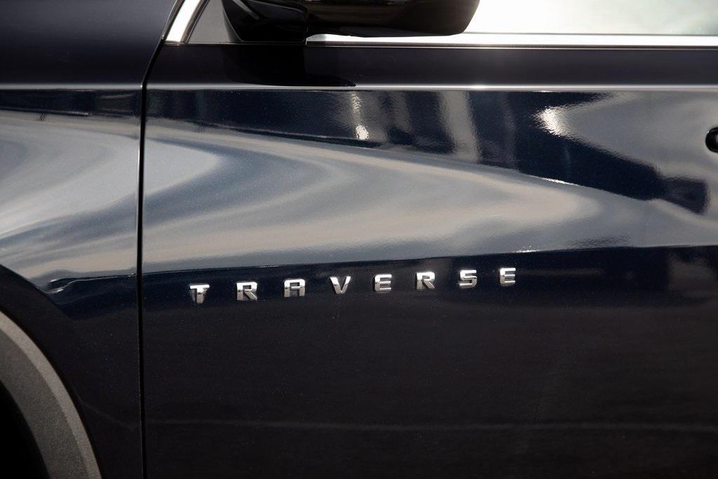 used 2020 Chevrolet Traverse car, priced at $22,987