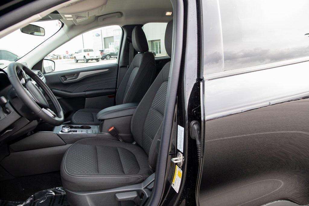 new 2025 Ford Escape car, priced at $29,843