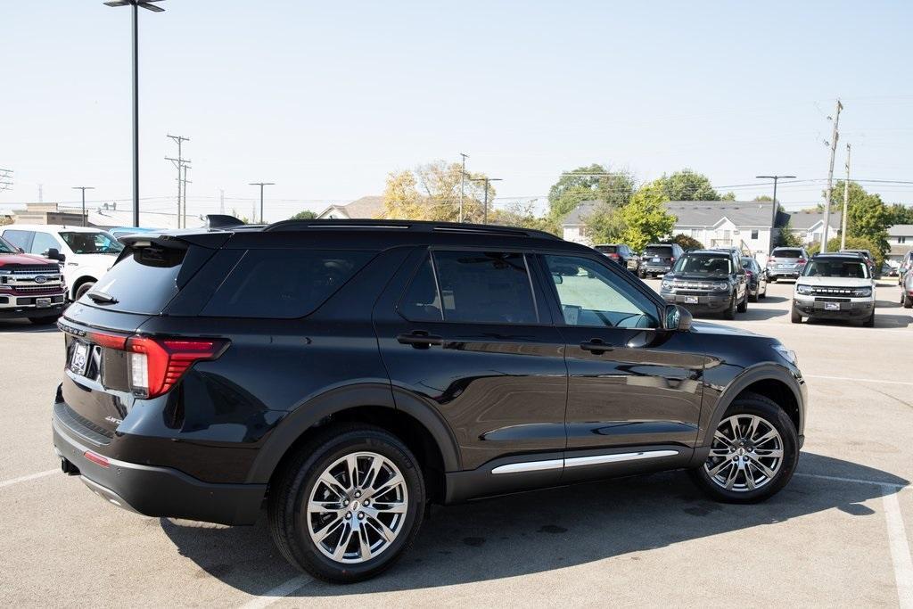 new 2025 Ford Explorer car, priced at $45,967