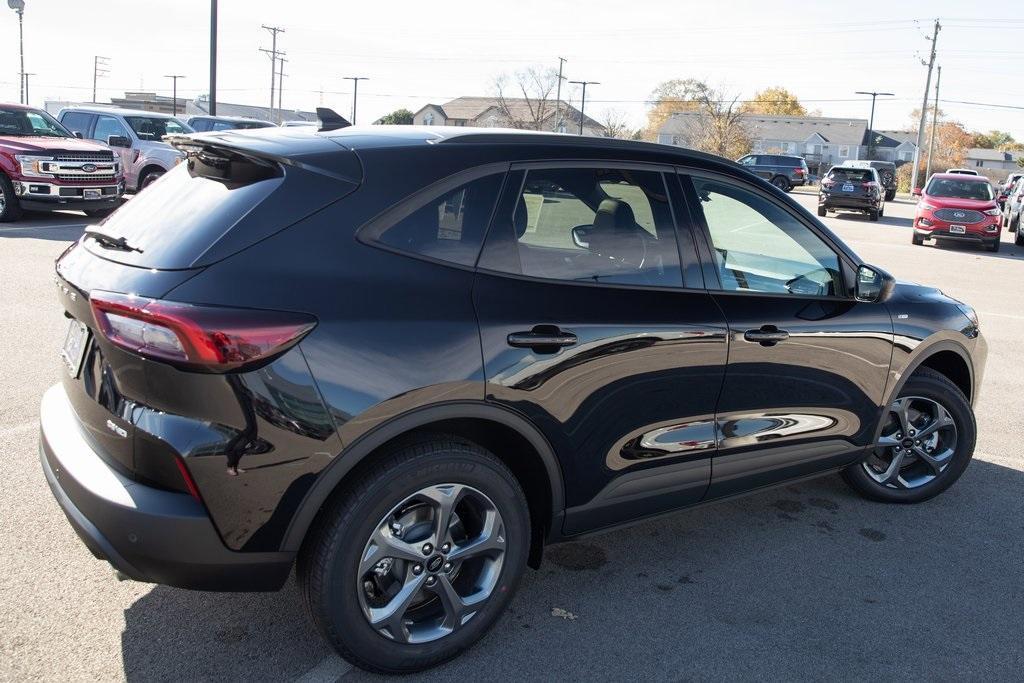 new 2025 Ford Escape car, priced at $33,436