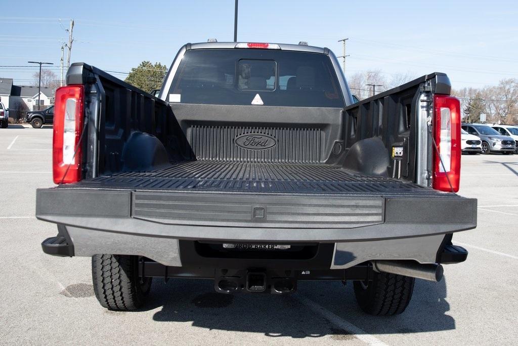 new 2025 Ford F-350 car, priced at $58,109