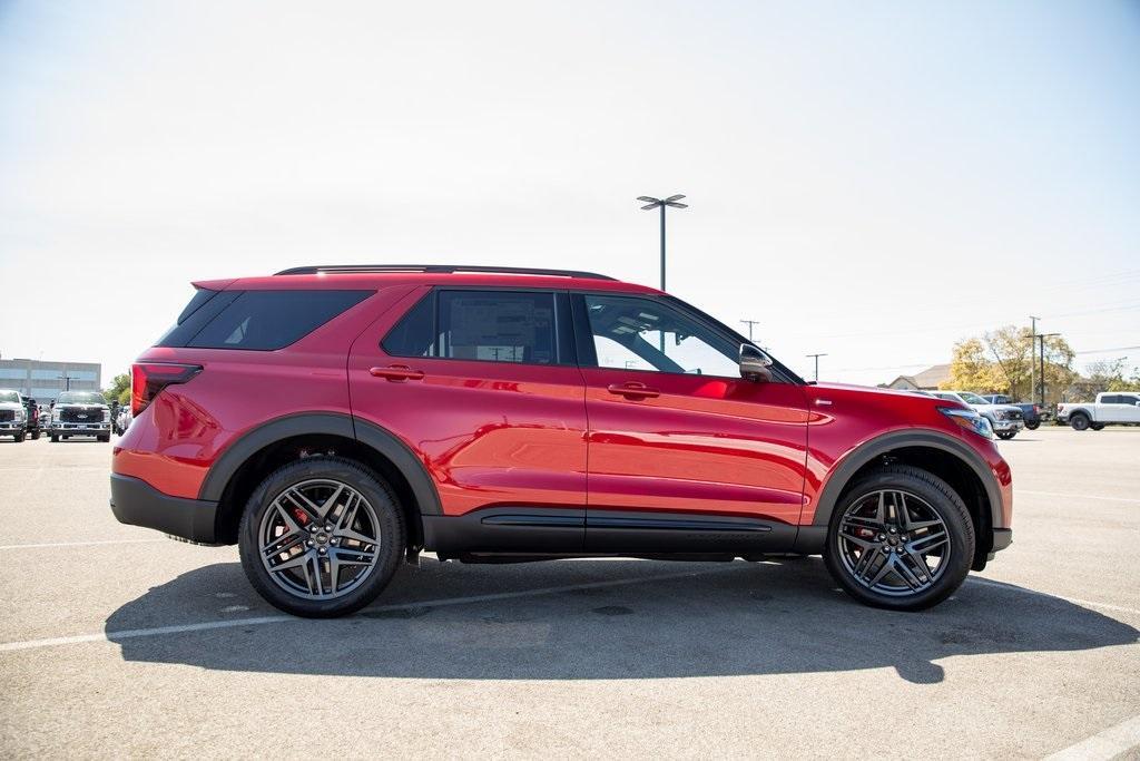 new 2025 Ford Explorer car, priced at $50,236