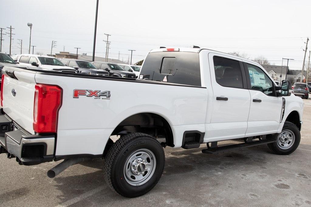 new 2025 Ford F-250 car, priced at $54,418