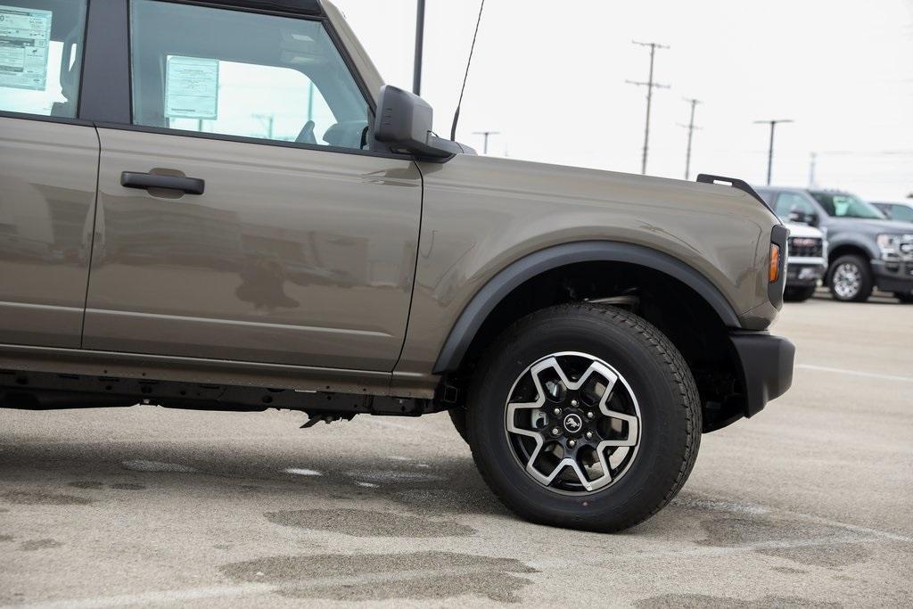 new 2025 Ford Bronco car, priced at $40,320