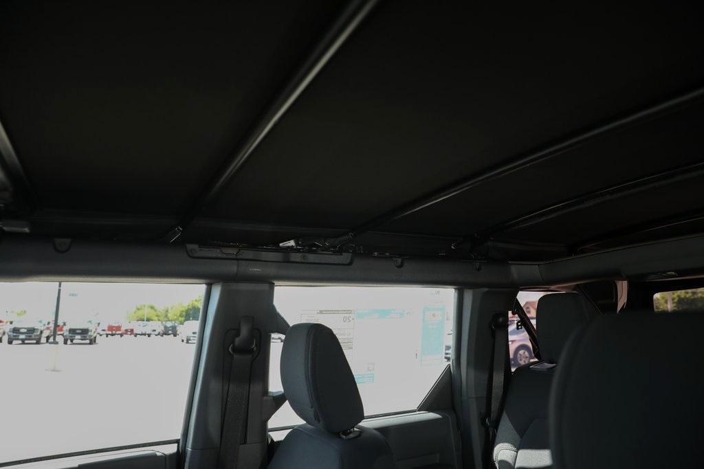 new 2025 Ford Bronco car, priced at $40,320