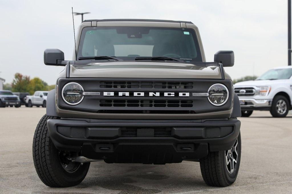 new 2025 Ford Bronco car, priced at $40,320