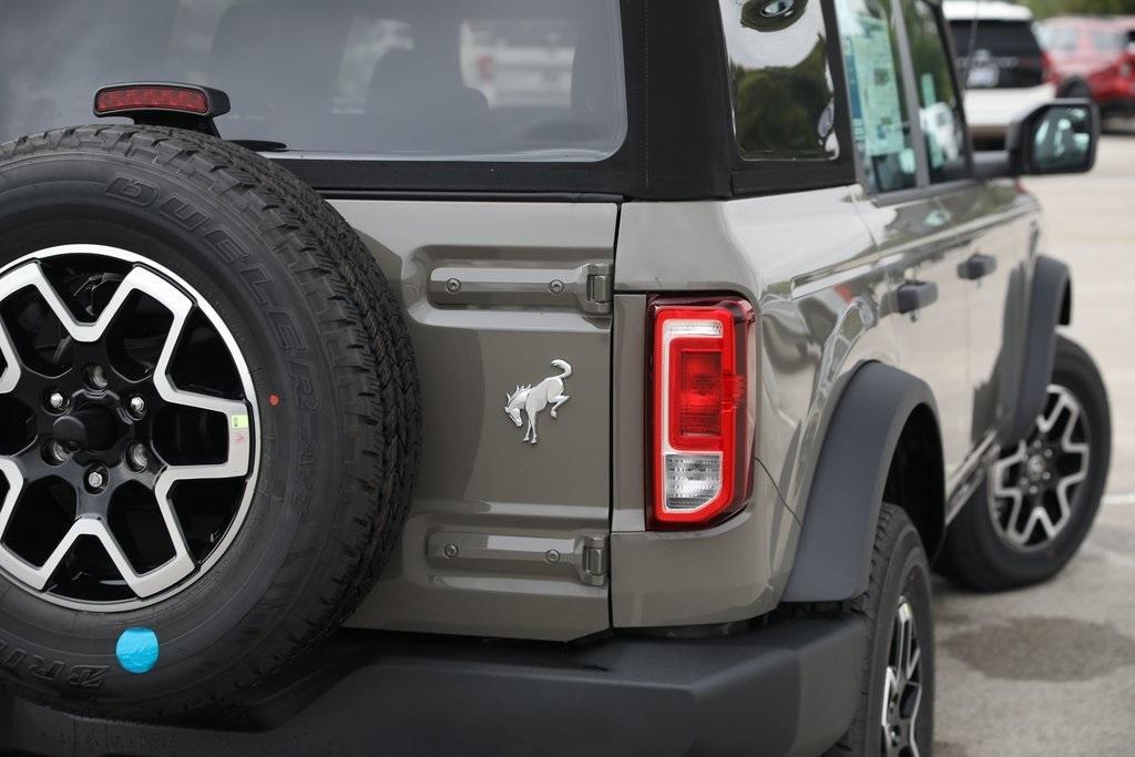 new 2025 Ford Bronco car, priced at $40,320
