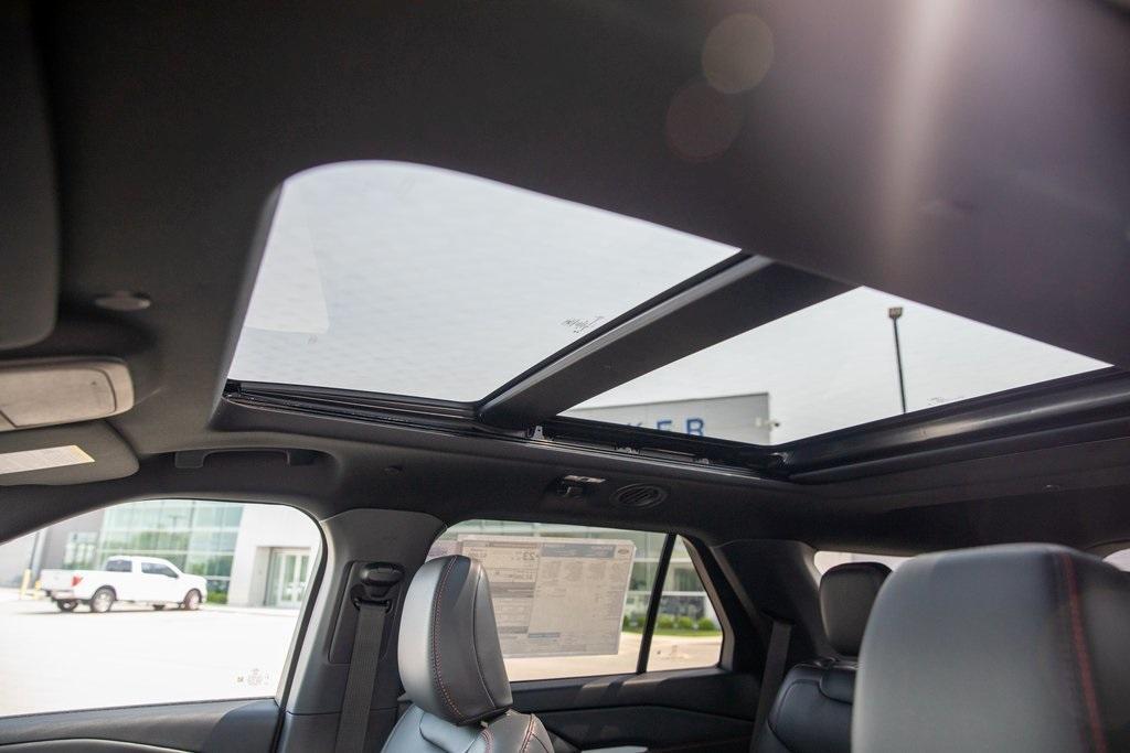 new 2025 Ford Explorer car, priced at $49,764