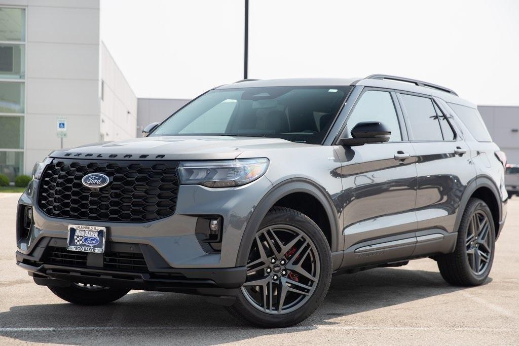 new 2025 Ford Explorer car, priced at $49,764