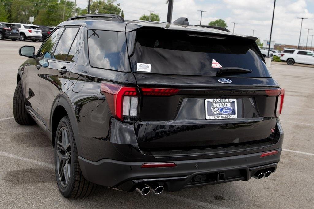 new 2025 Ford Explorer car, priced at $57,817