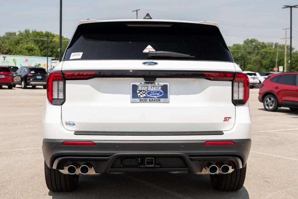 new 2025 Ford Explorer car, priced at $58,583