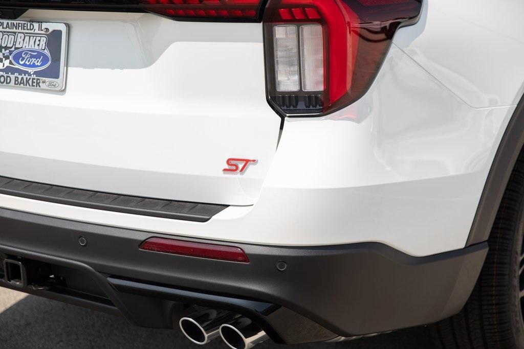 new 2025 Ford Explorer car, priced at $58,583