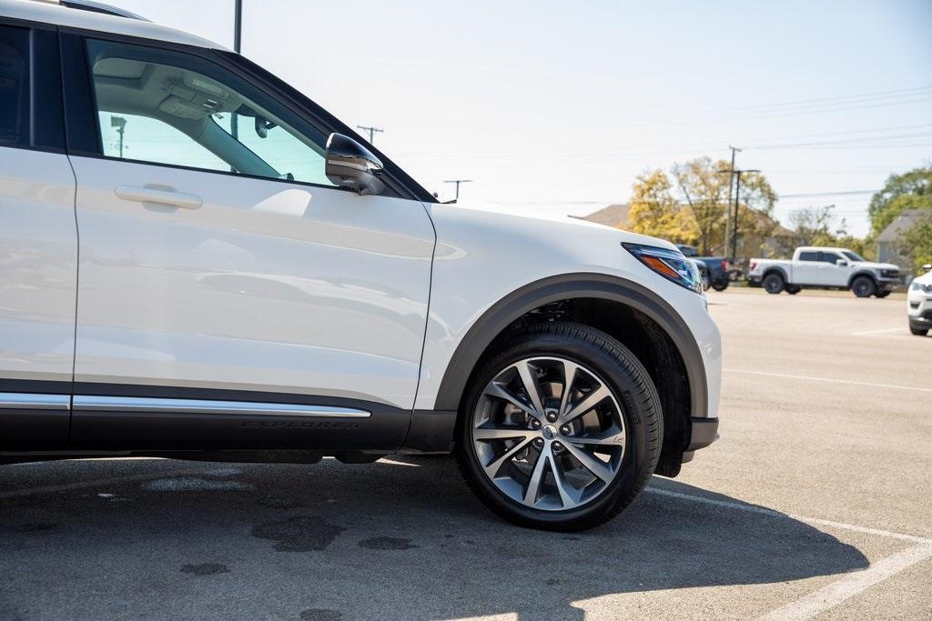 new 2025 Ford Explorer car, priced at $56,098