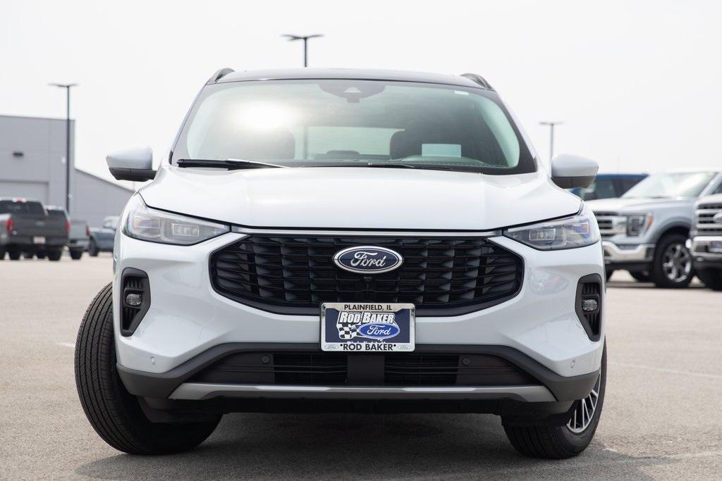 new 2025 Ford Escape PHEV car, priced at $38,691