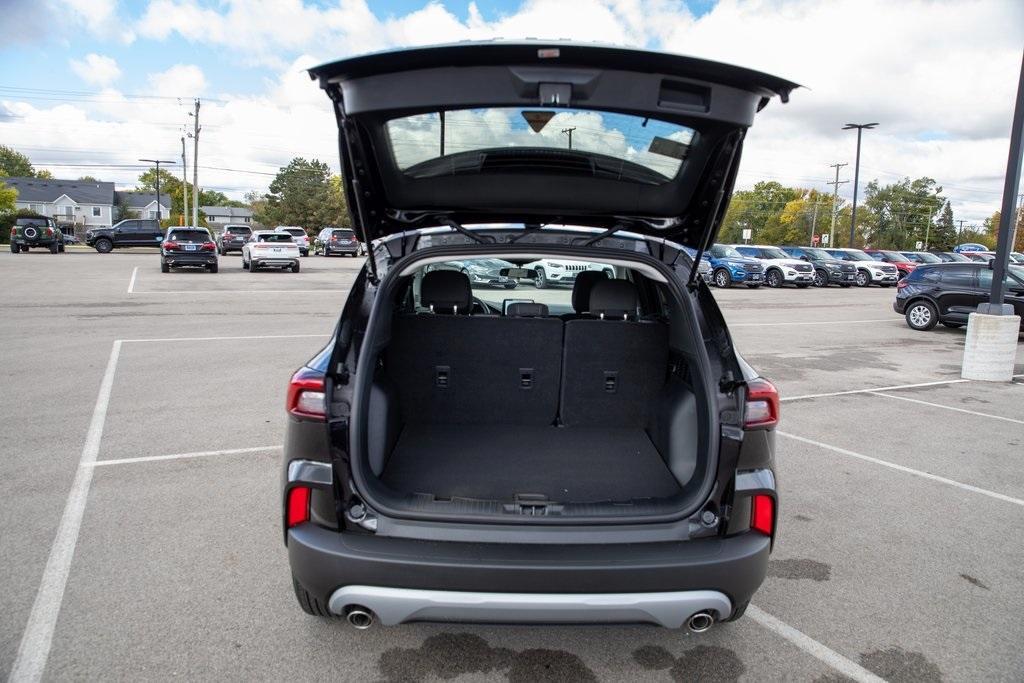 new 2025 Ford Escape car, priced at $28,314