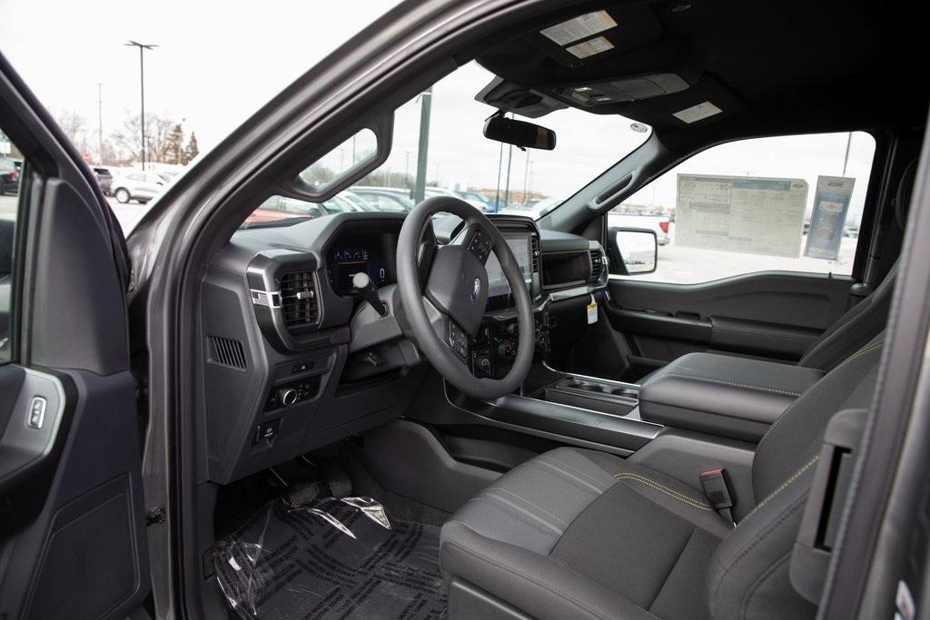 new 2025 Ford F-150 car, priced at $44,983