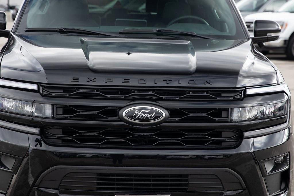 new 2024 Ford Expedition car, priced at $78,343