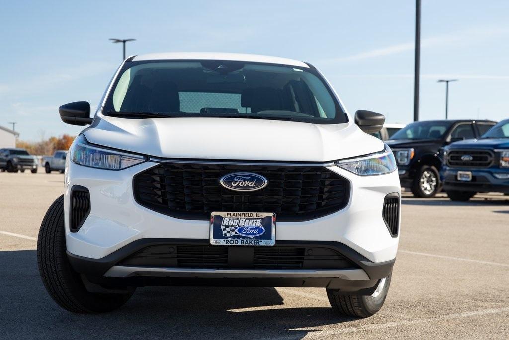 new 2025 Ford Escape car, priced at $29,540