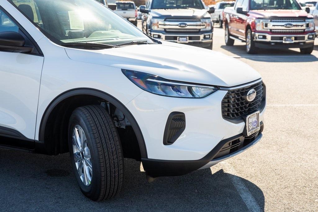 new 2025 Ford Escape car, priced at $29,540