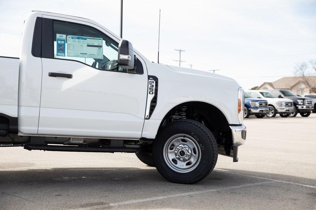 new 2025 Ford F-350 car, priced at $50,921