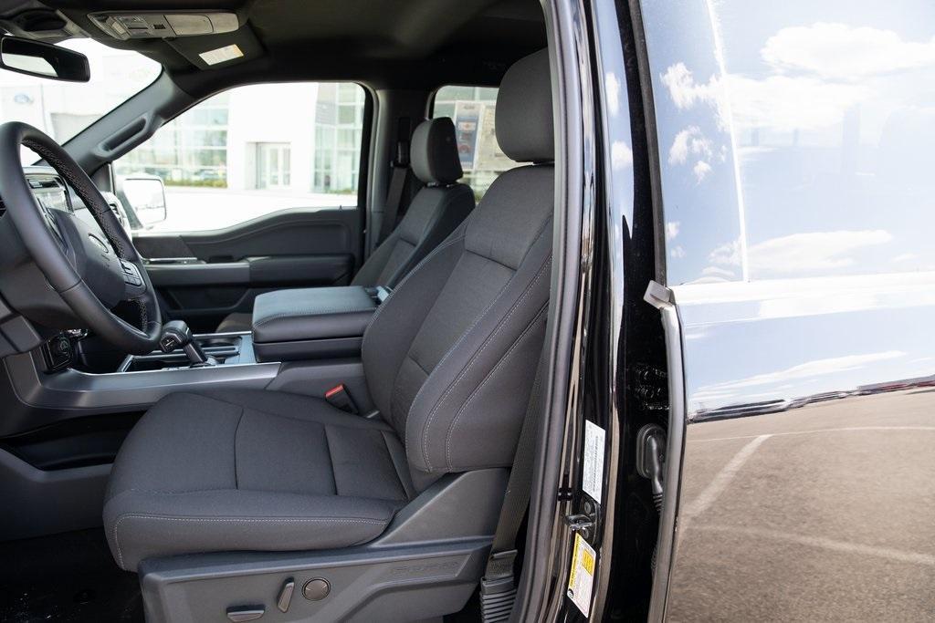 new 2025 Ford F-150 car, priced at $58,072