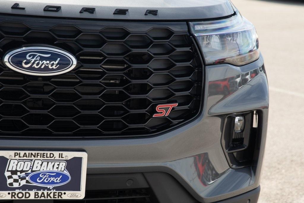 new 2025 Ford Explorer car, priced at $59,256