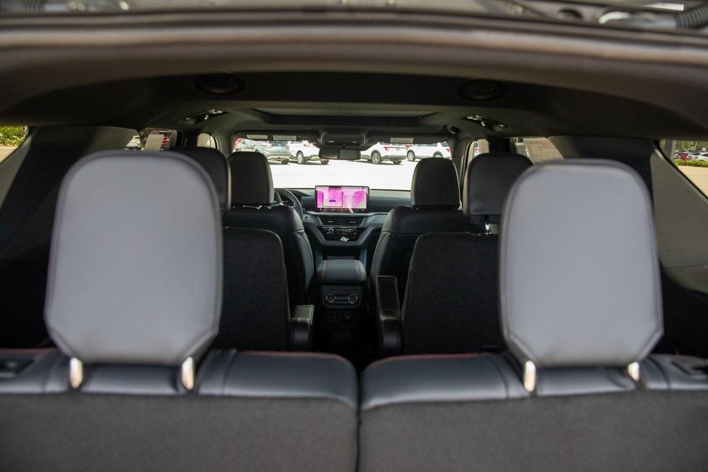 new 2025 Ford Explorer car, priced at $59,256