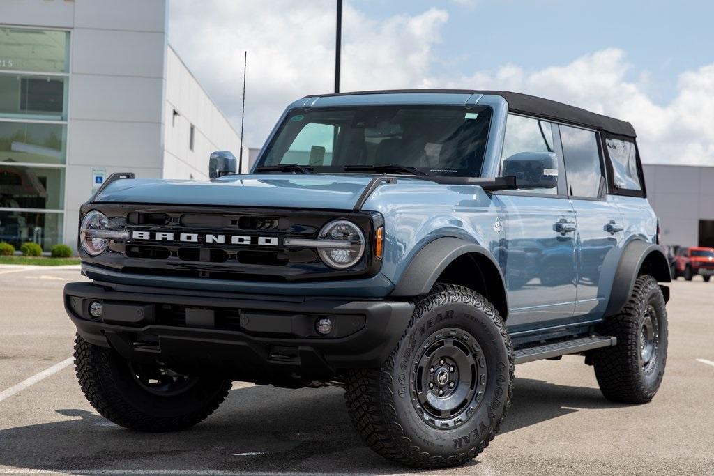 new 2024 Ford Bronco car, priced at $54,865